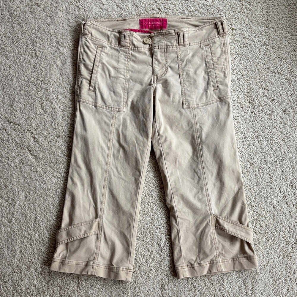 Vintage Abercrombie & Fitch Tan Cropped Pants